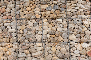 Wall of pebbles