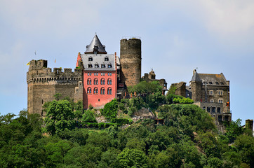 Fototapeta premium Burg Schönburg Oberwesel Mittelrhein