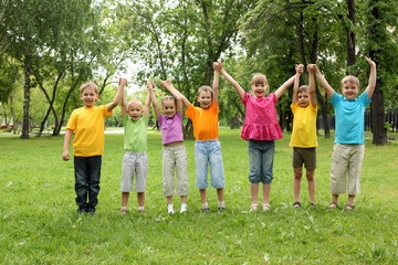 Obraz premium Group of children in the park