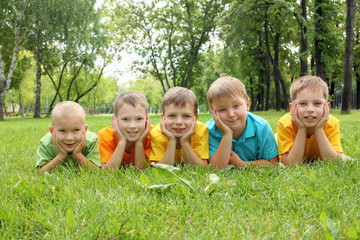 Fototapeta premium Group of children in the park