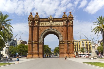 Fototapeta na wymiar Arco de Triunfo, Barcelona,España