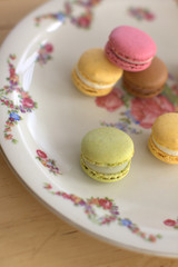 Macarons auf Teller