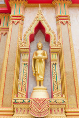 Fototapeta premium Golden Buddha Wat Chalong temple, Thailand