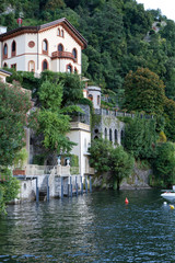 Fototapeta na wymiar Alte Villa am Comer See bei Torno, Italien