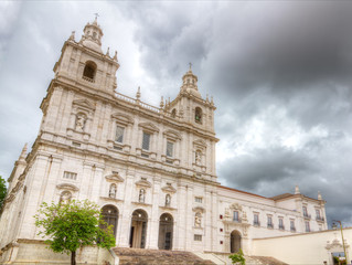 Fototapeta na wymiar kościół i klasztor Sao Vicente de Fora w Lizbonie