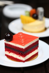 Berry fruit cake