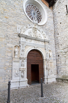 Kirche &ldquo;San Giovanni&rdquo; in Torno am Comer See, Italien