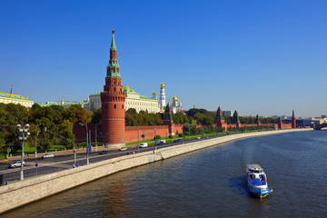 Obraz premium Moscow Kremlin and Moskva River