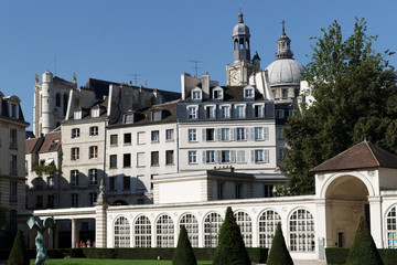 Paris jardin carré, rue Descartes