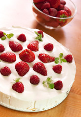 Gâteau fraises et framboises