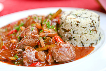 Rindsfilet Stroganoff