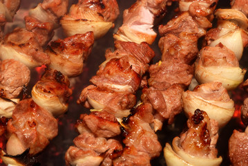 Meat slices prepare on fire