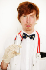 Arzt beim praktizieren