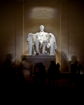 Lincoln and Tourists