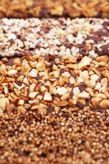 schoko mit nüssen