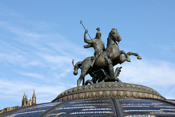 The sculpture "George the Victorious"