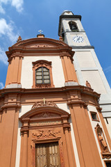 Fototapeta na wymiar Historische Kirche am Comer See, Italien