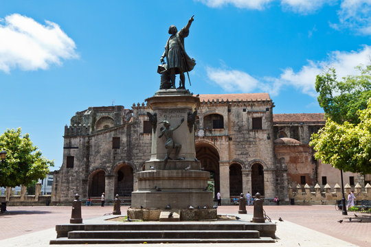 Parque Col&oacute;n