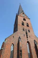 Fototapeta na wymiar Pfarrkirche St. Petri in Hamburg