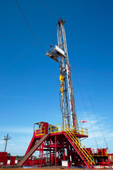 Land drilling rig