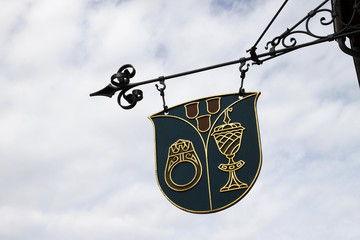 Schild eines Juweliers in Bad Langensalza