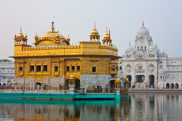 Fototapeta premium Golden Temple