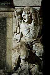 Fototapeta na wymiar Satyr pomnik Dresden