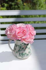 Lovely pink roses in the vase