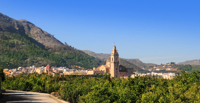 Simat de Valldigna village and Monasterio Santa Maria