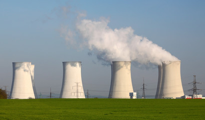 Nuclear power plant and field