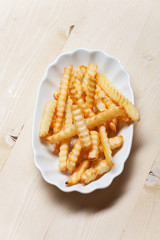 Pommes in einer Schale