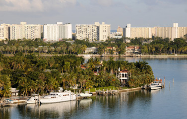 Fototapeta na wymiar Tropical scenery from Miami, Florida