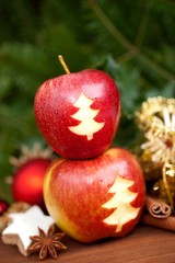 Weihnachtszeit - Äpfel
