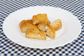 Italian cantuccini cookies
