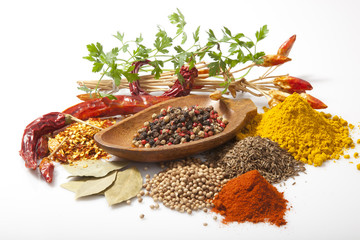 Gewürzmischung UND PAPRIKA © Herby Meseritsch