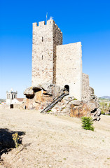 Fototapeta na wymiar castle of Mogadouro, Tras-os-Montes, Portugal