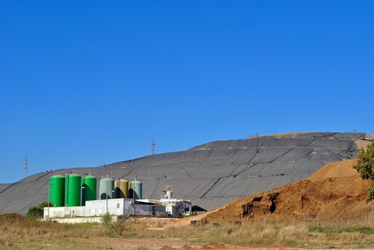 Discarica di rifiuti di Colle Fagiolara - Colleferro - Roma - Lazio - Italia
