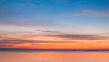 Obraz premium Heavens Gold Sunset