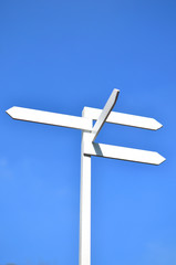 道しるべ　青空