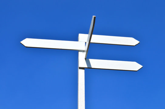 道しるべ　青空