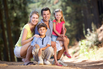 Fototapeta premium Family on country walk