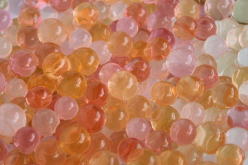 オレンジ色のビー玉