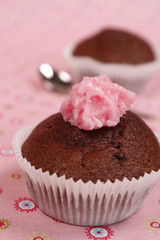 Muffin with coconut cream