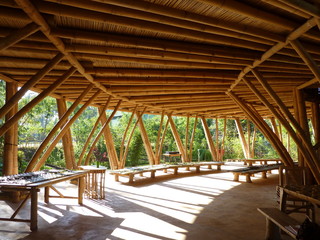Fototapeta na wymiar construction en bambou