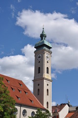 Fototapeta na wymiar Heilig-Geist-Kirche in München