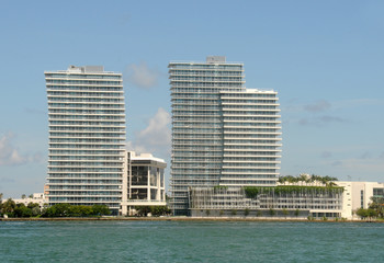 Waterfront apartments in Miami