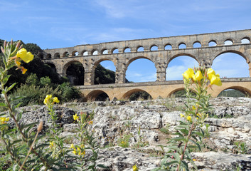 Fototapeta premium aqueduct Pont du Gard in France