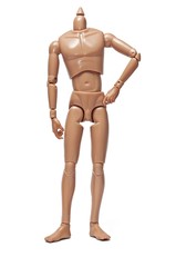 Cuerpo de muñeco sobre fondo blanco