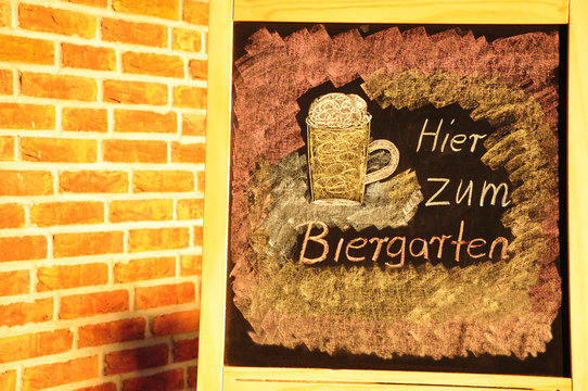 Hier zum Biergarten
