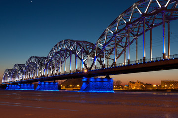 Obraz premium Railway bridge at night